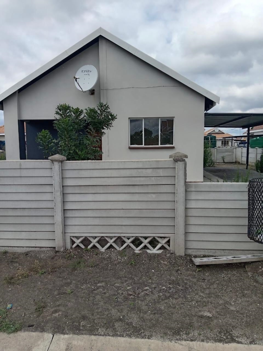 3 Bedroom Property for Sale in Freedom Park North West